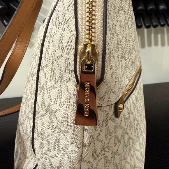 Michael Kors Rhea Signature Logo Slim Backpack in Vanilla/Acorn - Picture 6 of 15